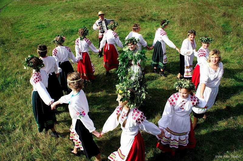 Белорусские предки. Традиции народов Белоруссии. Обряды белорусского народа. Национальная культура Беларуси. Белорусские традиции и обычаи.